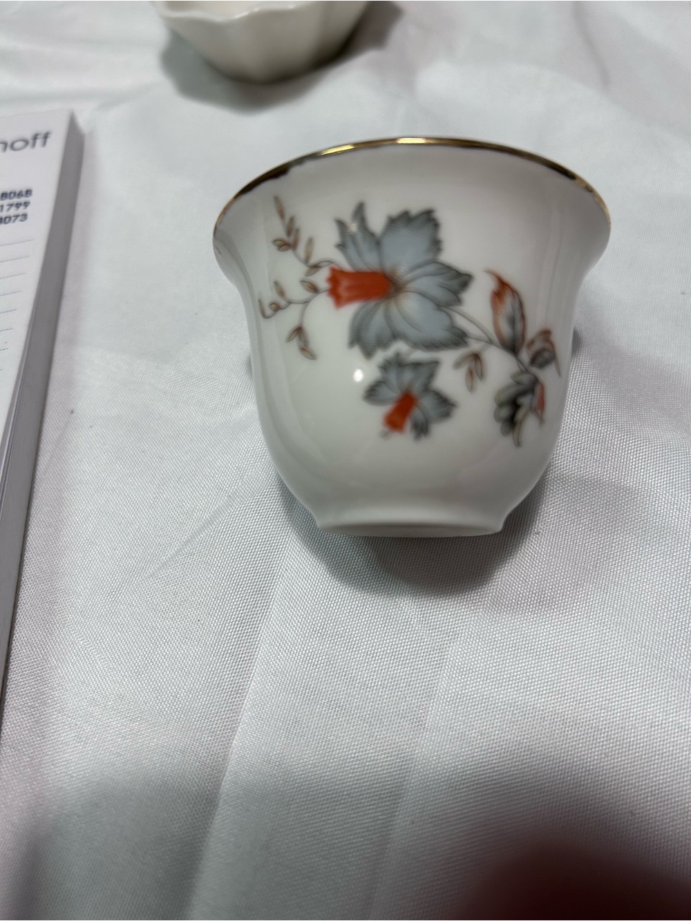 Vintage Chinese tea/coffee cup small